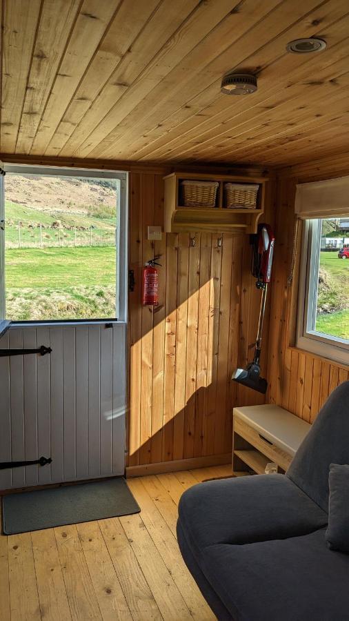 Glengoulandie Shepherd'S Hut エクステリア 写真
